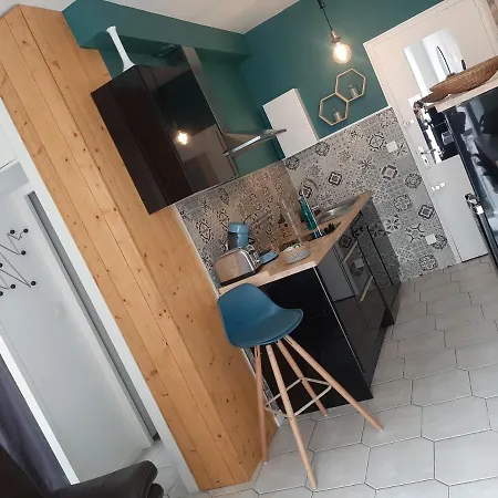 Beau Studio Avec Balcon Bagneres-de-Bigorre Exterior photo